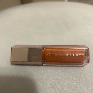 Fenty lipgloss